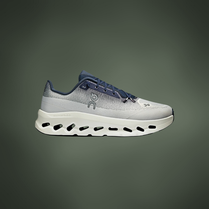 On CLOUDTILT - Trainers - midnight ice