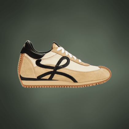 Loewe Wmns Flow Runner 'Gold Black'